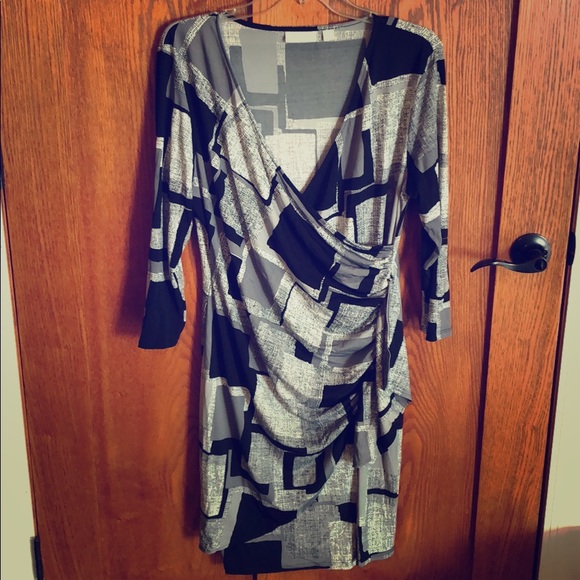 Dress - Picture 1 of 5